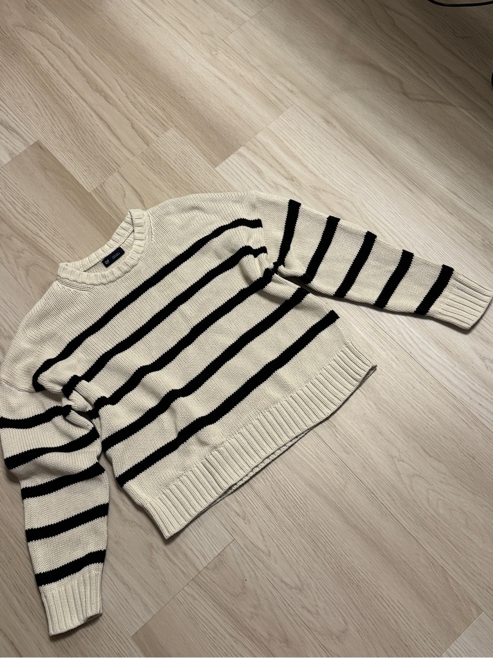 GAP Boxy Striped Fisherman Sweater M Tall Coastal Seaside Oversized crop cream